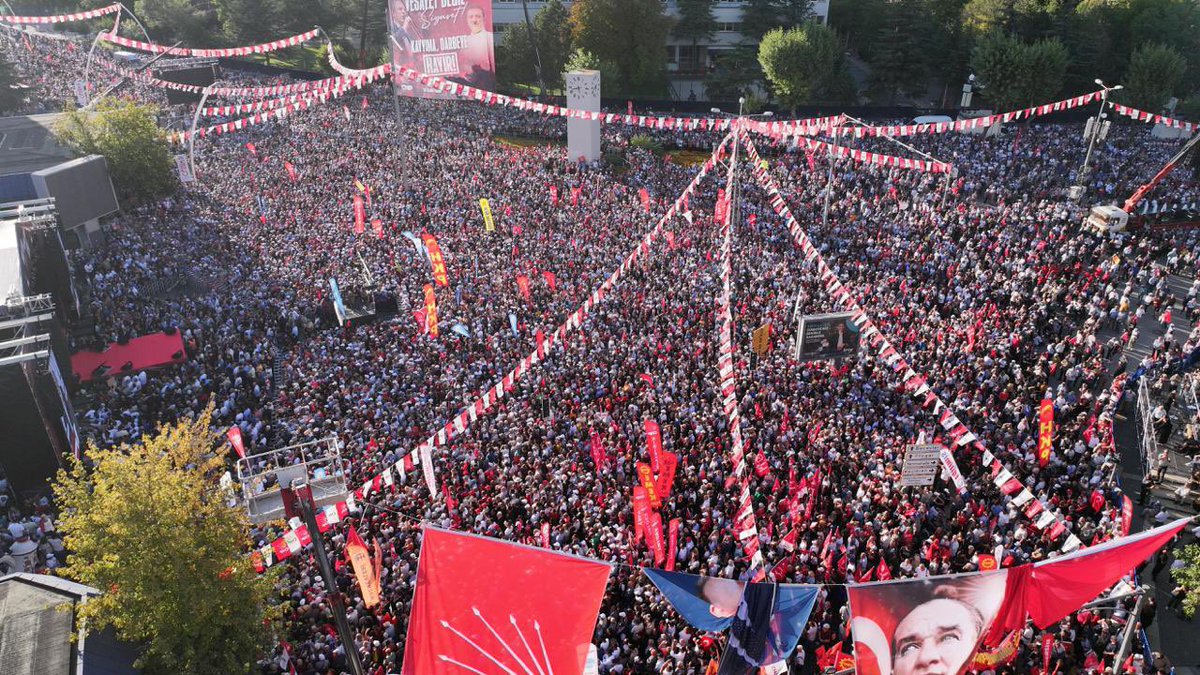 Kayyıma, darbeye, baskıya geçit yok!

Bir santim eğilmeyiz, teslim olmayız! 

Vesayet değil siyaset! <a href="/herkesicinCHP/">CHP 🇹🇷</a> #Tandoğan
