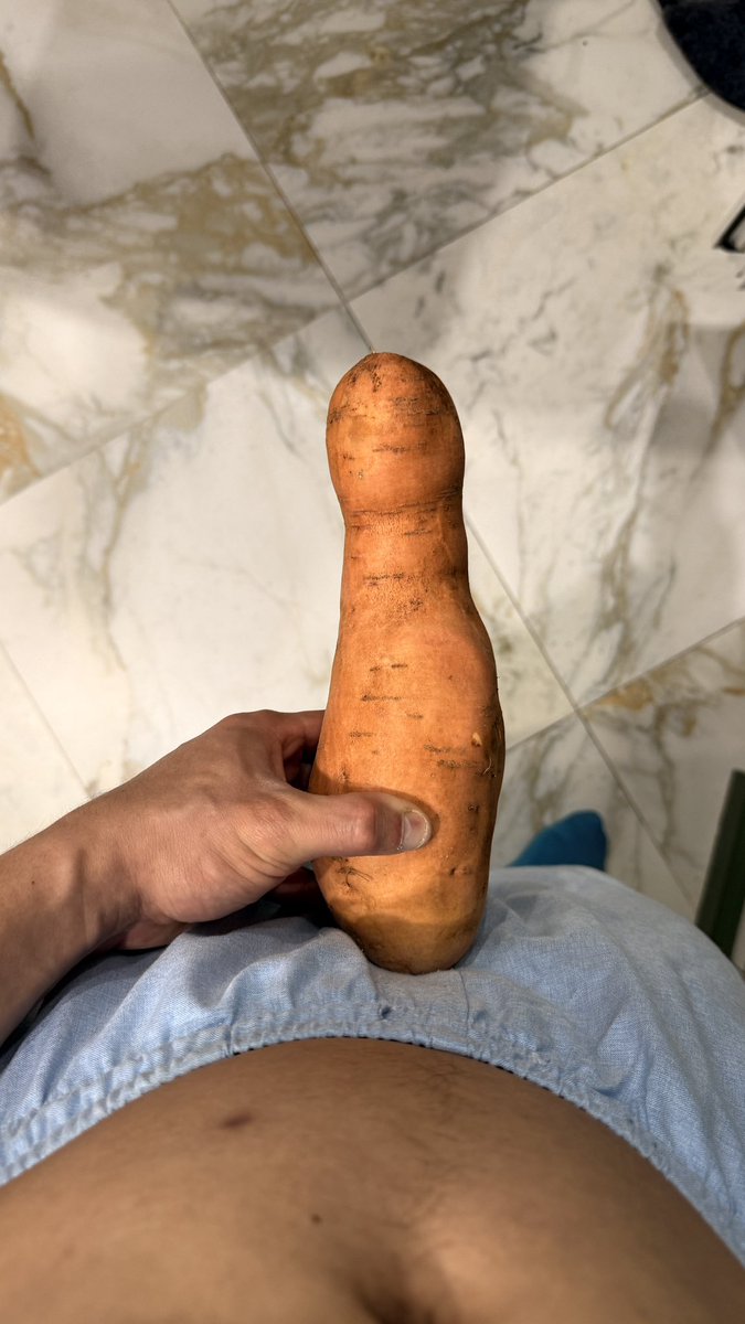 Verygreedyman's tweet photo. Вот бы у меня был такой 🤭🙄 https://t.co/W8luwTRcxu