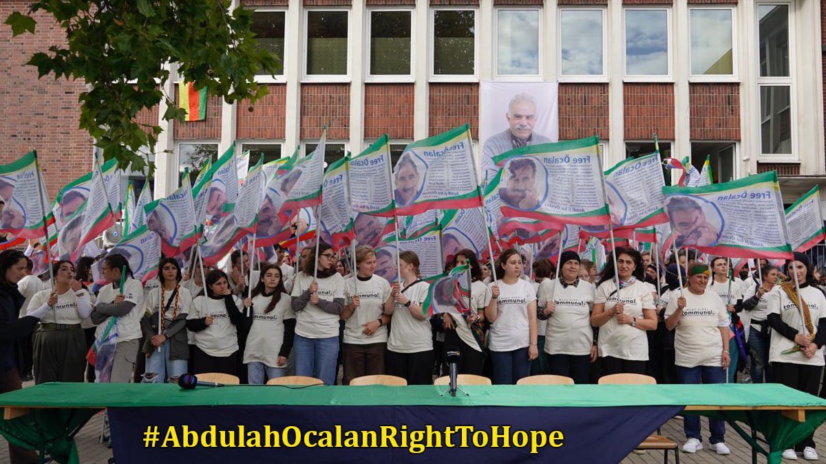 50 milyon Kürt’ün sesi: Önder Apo özgür olmadan barışa inanmıyoruz! Gerçek barış, özgürlükle gelir. 
#AbdullahOcalanRightToHope