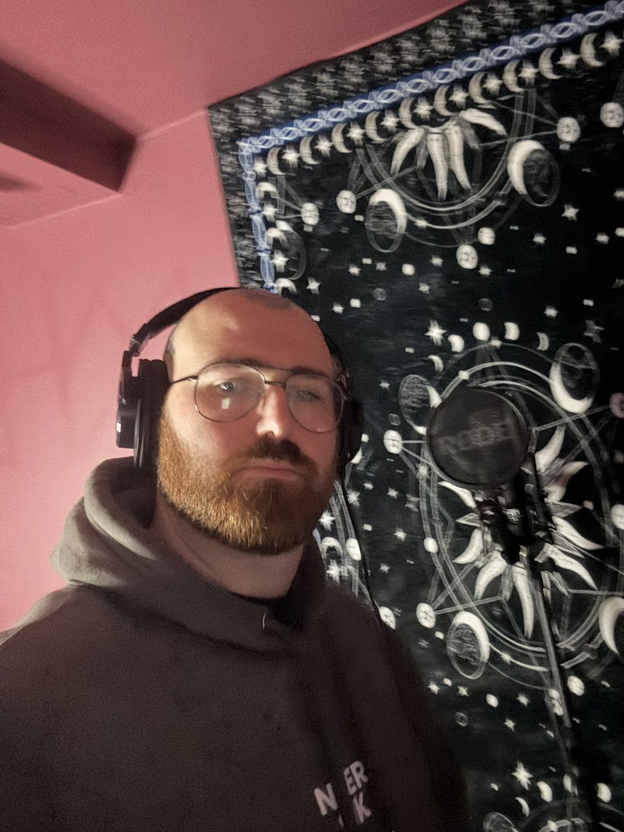 So a thing happened today. First time the things happened since 2022ish. Or since Whenever <a href="/nunnyb1/">🎶 Nunny Boy / Voldo / Fella 🇺🇦</a> dropped melting pot. I don’t even know where this is going to end up. But it’s Mockit.