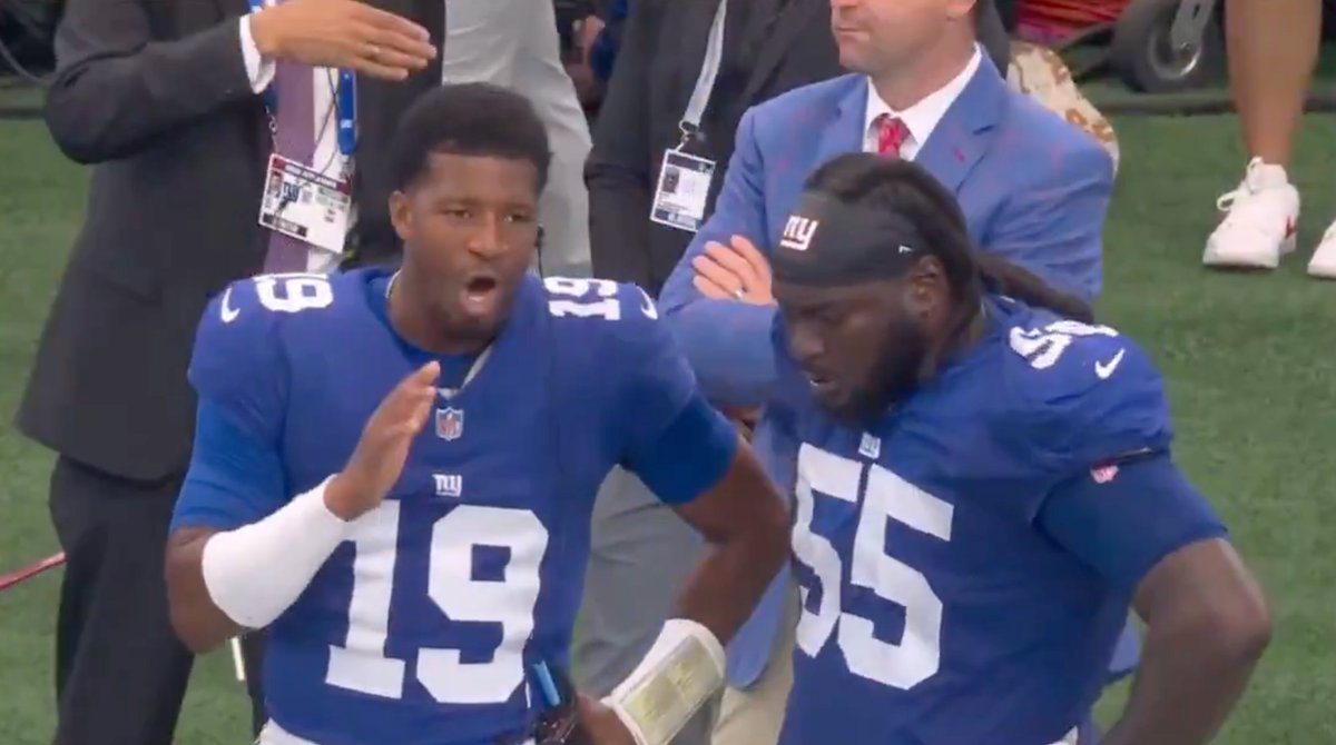 If this conversation isn't mic'd up, NFL Films has failed