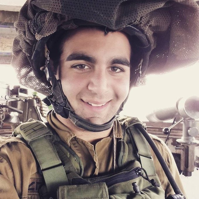⚡️🇬🇷🇮🇱JUST IN:

Greek police arrested the Israeli soldier because the truth came out of him attacking protesters who were holding a Palestinian flag.
