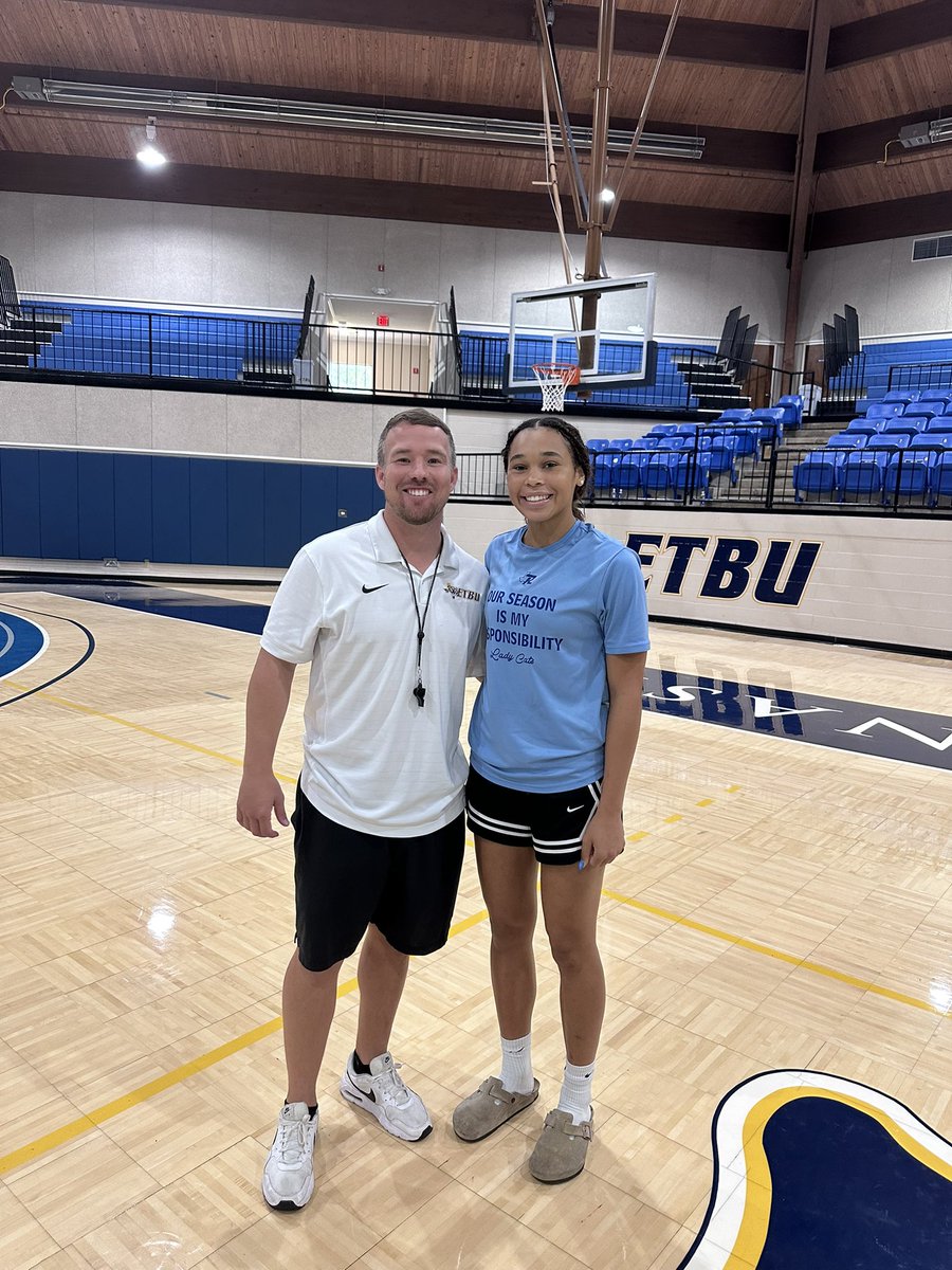 Jaycee Phillips (@jayceep2027) on Twitter photo Thank you so much Coach Garrett for an invite to an amazing camp! After a great conversation with <a href="/Blake_Arbogast/">Blake Arbogast</a> and Coach Garrett I am blessed to receive my first offer from <a href="/ETBU_WBSK/">ETBU Women's Basketball</a> . Thank you for this amazing opportunity! <a href="/CoachSmithRISD/">Colton Smith</a> <a href="/iconicsnow/">CJ Cannon</a> <a href="/truthgbb/">Truth Basketball</a> Thank you so much Coach Garrett for an invite to an amazing camp! After a great conversation with <a href="/Blake_Arbogast/">Blake Arbogast</a> and Coach Garrett I am blessed to receive my first offer from <a href="/ETBU_WBSK/">ETBU Women's Basketball</a> . Thank you for this amazing opportunity! <a href="/CoachSmithRISD/">Colton Smith</a> <a href="/iconicsnow/">CJ Cannon</a> <a href="/truthgbb/">Truth Basketball</a>