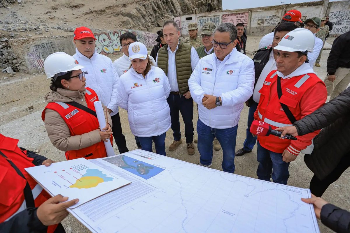 lanoticiaperu_'s tweet image. #Política | 🏝️ El Frontón vuelve a la agenda: el MINJUSDH confirmó que avanza el plan para reabrir el penal en la isla, con pabellones, planta desalinizadora y energía solar. Una infraestructura moderna con fuerte carga histórica.

#LaNoticia #ElFrontón #JusticiaPerú #Callao

👀