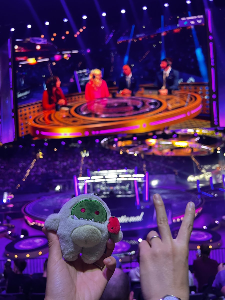 Rachel 🥸 tweet media