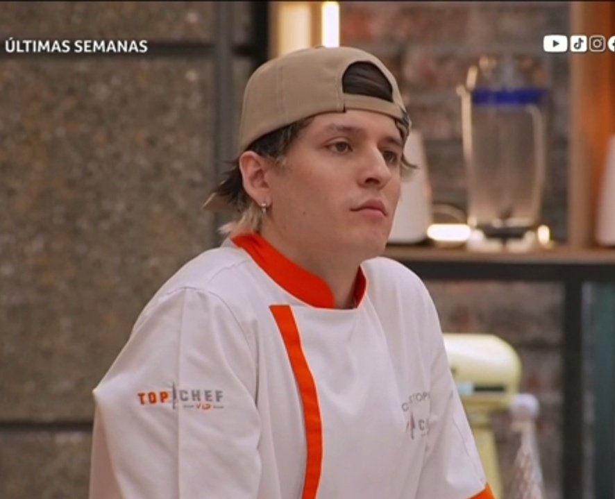 ChrisMxVelez's tweet photo. ¡¡VENGA CHRISTOPHER!! 👨🏻‍🍳

#TeamChristopher #TopChefVIP4 #ChristopherVelez https://t.co/wgIhjJDn7e