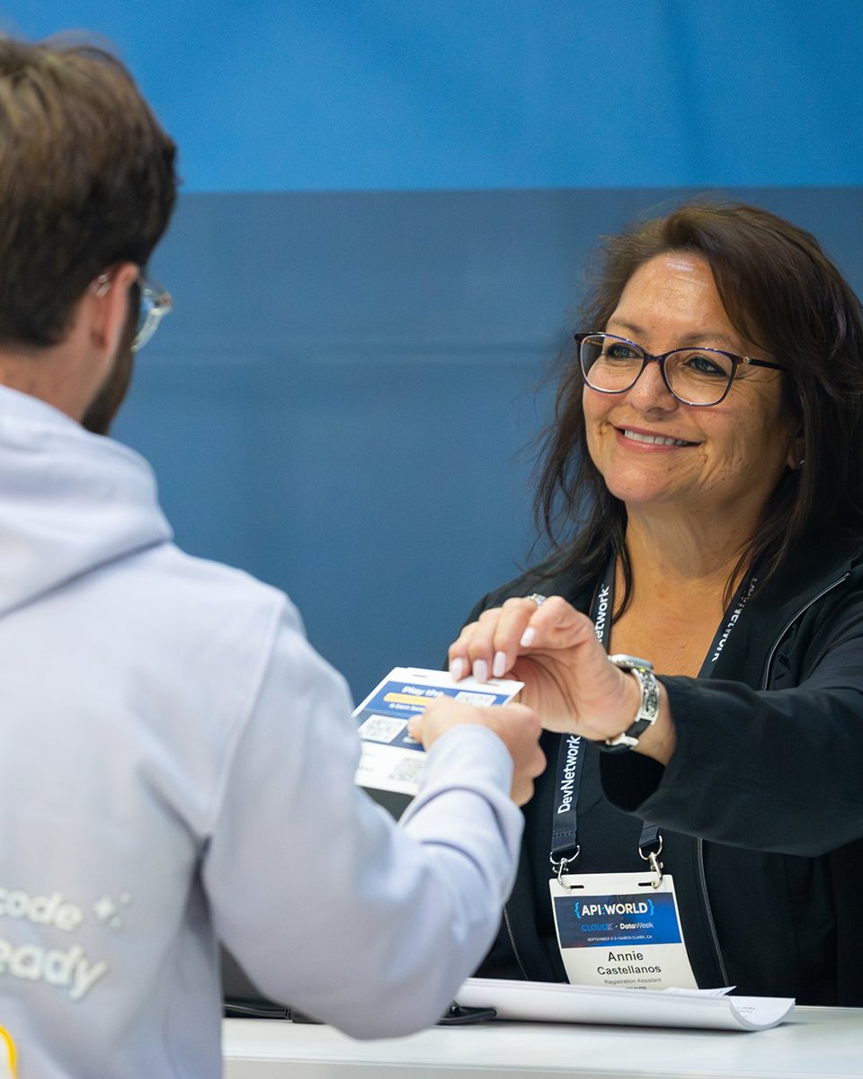 APIWorld's tweet image. That’s a wrap on API World 2025!🌐
Co-located with CloudX & DataWeek, this year brought incredible insights both on-site & virtually.
Thanks for being part of it, we can’t wait to see you next year!