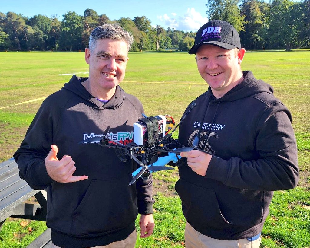 AUADRT's tweet photo. #YourADF #DroneRacing pilots collaborated with drone SME’s from @RMASandhurst, LTCOL Daniel “Dingo” O’Connor and WO2 Guy Roberts - an awesome opportunity to share knowledge and expertise with our partner nations!
#SendIt!
@ChiefAusArmy @DGFLW_AusArmy @SEAC_ADF https://t.co/6fmacLkRoN
