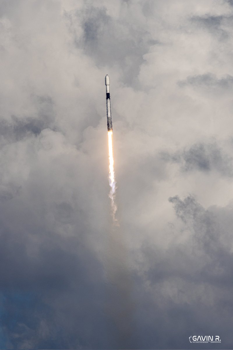 tweetsiphotos's tweet photo. Falcon 9 launches the NG-23 resupply mission to the International Space Station today at 6:11PM EDT.

The booster supporting this mission landed at LZ-2 shortly after launch.

📸: for @TLPN_Official https://t.co/bohE3ClwIq