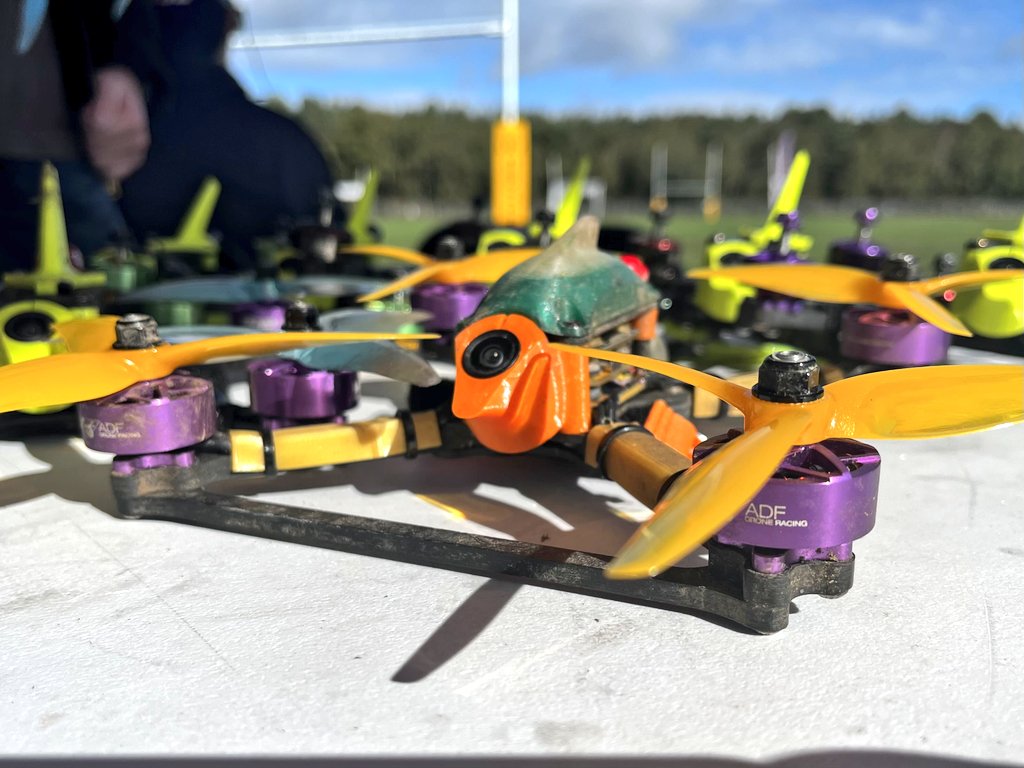 AUADRT's tweet image. Practice day at @RMASandhurst. 
#YourADF #DroneRacing team was testing and adjusting, fine tuning kit and acclimatising!
#SendIt!

@ChiefAusArmy @DGFLW_AusArmy @SEAC_ADF @DefenceAust