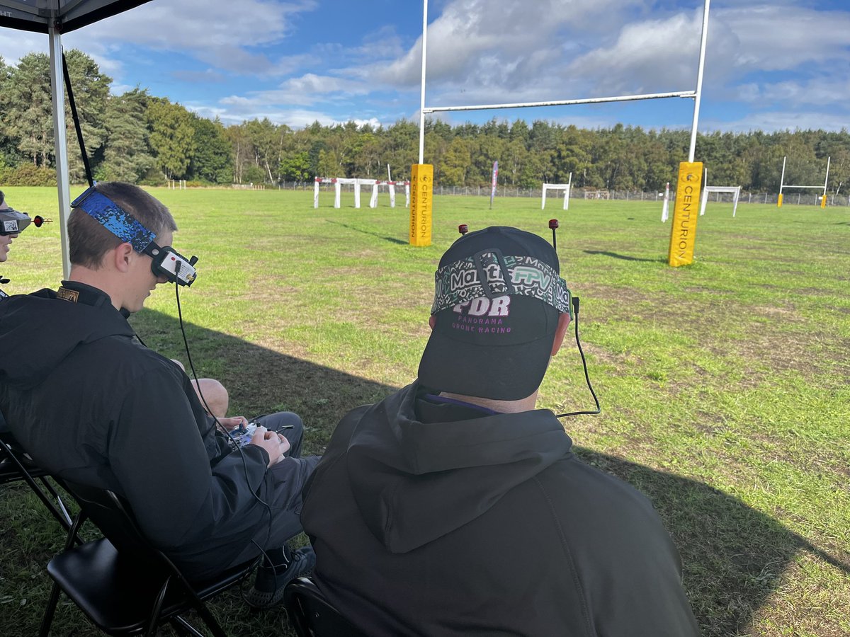AUADRT's tweet image. Practice day at @RMASandhurst. 
#YourADF #DroneRacing team was testing and adjusting, fine tuning kit and acclimatising!
#SendIt!

@ChiefAusArmy @DGFLW_AusArmy @SEAC_ADF @DefenceAust