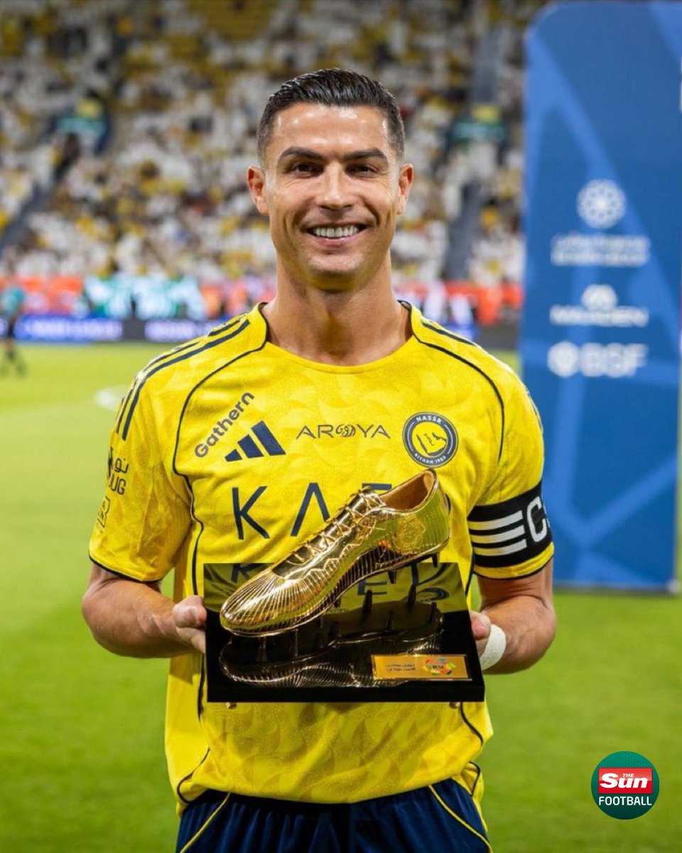 Cristiano Ronaldo with his second Saudi Pro League Golden Boot 🤩🏆