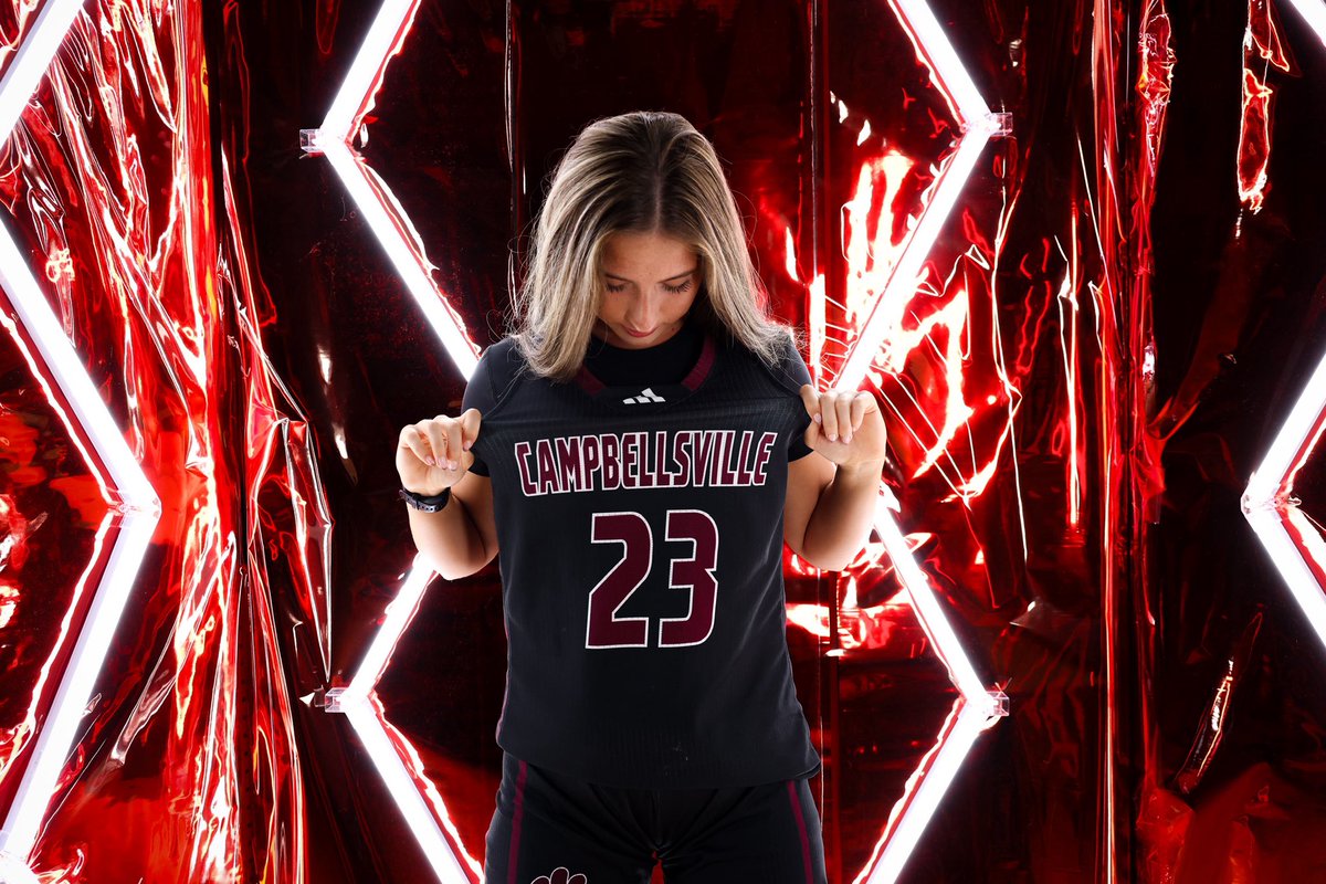 LTB_CU's tweet photo. Do you feel that? The seasons are changing, basketball season is approaching ⏳ 👀. https://t.co/BkR9dPLUrL