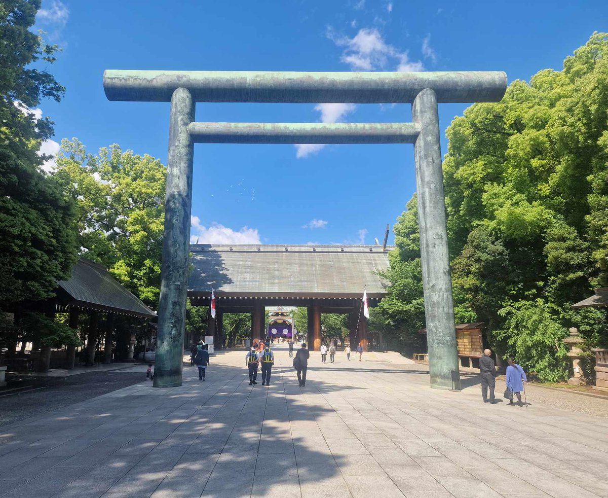 今日　九月十五日　#友邦承認記念日

康德九十二年四月二十九日　#天長節　滿洲帝國流亡政府參拜專使<a href="/Fuheng_H/">Fuheng</a>

靖國神社を再び參拜、昭和祭に行禮
遊就館を再び參觀
多摩陵
多摩東陵
武藏野陵
武藏野東陵を參拜

再參拜靖國神社、行禮於昭和祭
再參觀遊就館
參拜多摩陵
多摩東陵
武藏野陵
武藏野東陵