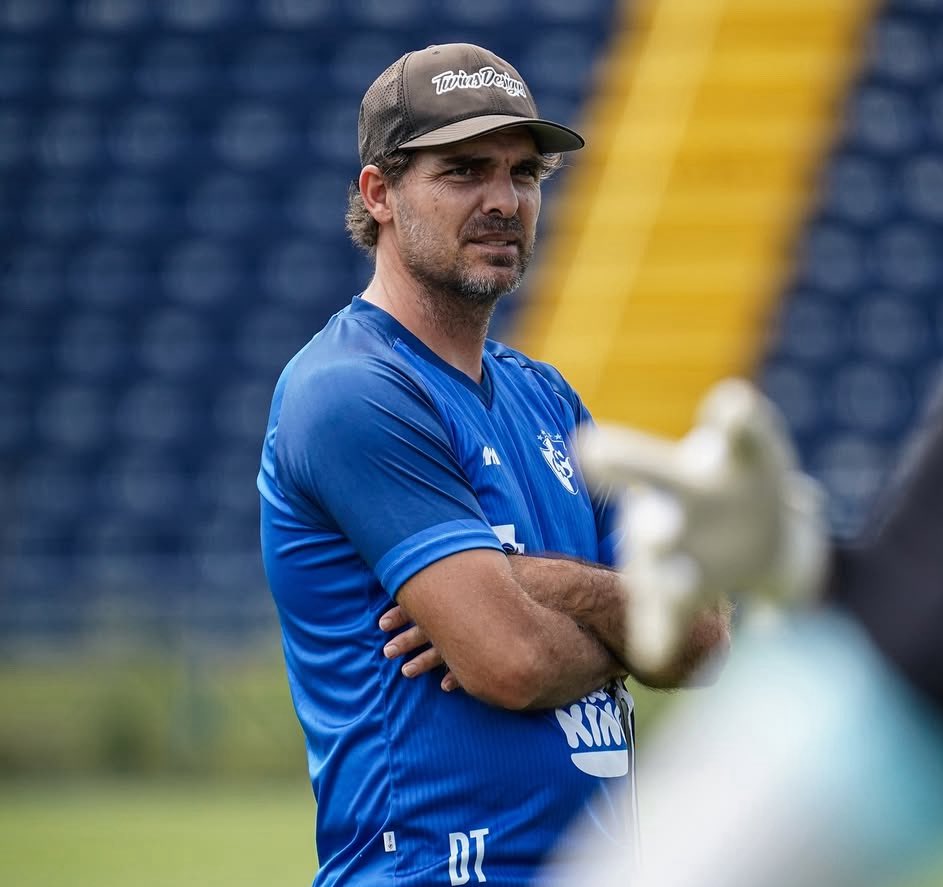 -Líderes con una cantidad importante de lesionados
-Ganando de local y de visita
-Octavos de final contra Olimpia 
-6 Porterías en 0 consecutivas 
CARTAGINÉS VA POR EL CAMPEONATO