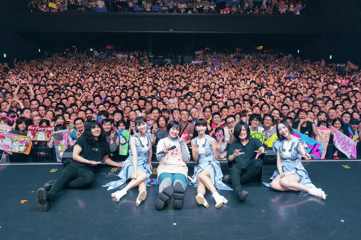 【今日の #スペシャ 📺】
10:00～ ミレニアムから25年分の最強ヒット曲ヒストリー12時間！
22:00～ V.I.P. ―Perfume― NO LIMIT! ～ #Perfume × #ヤバイTシャツ屋さん ～
23:00～ Perfume MV特集
24:00～ 歌える☆歌詞検索ランキング
sstv.jp/oalist