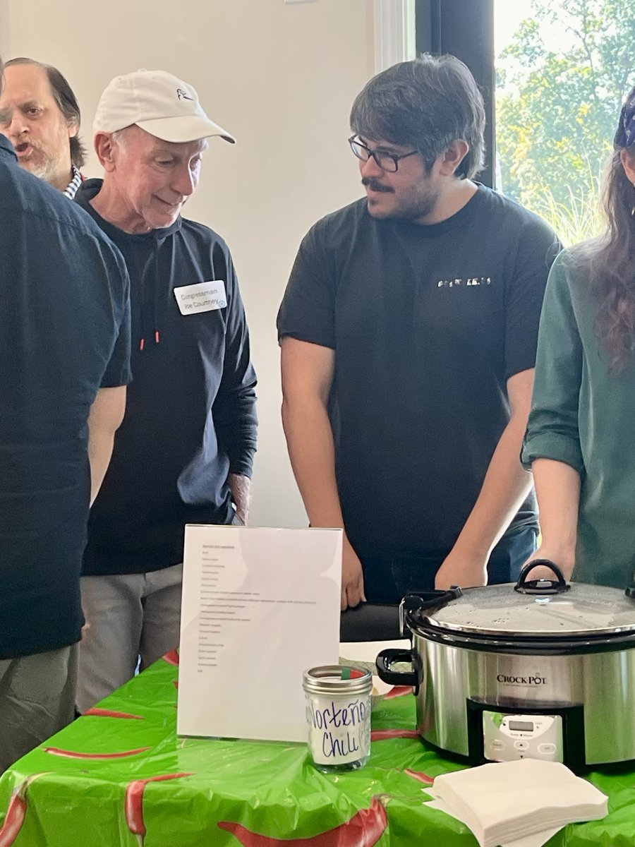 Joe Courtney tweet media