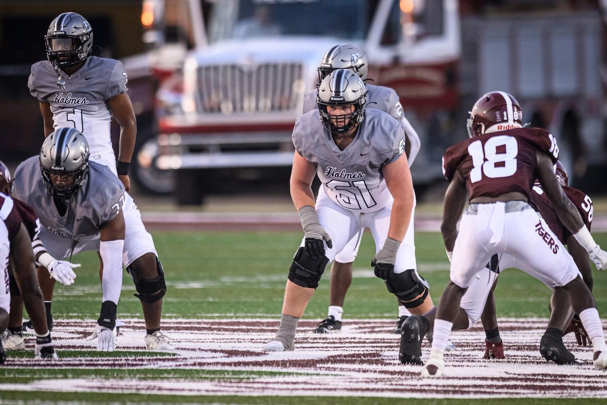 Week 3 vs Coahoma - hudl.com/v/2SgUr8

<a href="/CoachJones_75/">Jermaine Jones Jr</a> <a href="/CoachWood_HCC/">Marcus Wood Sr.</a> <a href="/CoachKam3/">Kameron Myers</a> <a href="/JuCoFootballACE/">JuCo Football Forer</a> <a href="/JUCOFFrenzy/">JUCO Football Frenzy</a> <a href="/MSJUCOREPORT/">MS JUCO FOOTBALL™️</a>