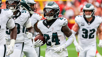 Andrew Mukuba today:

- 6 tackles
- 2 stops
- 1 INT
- 1 pass defended
- 0.5 sacks

The 2nd-round rookie was all over the field.