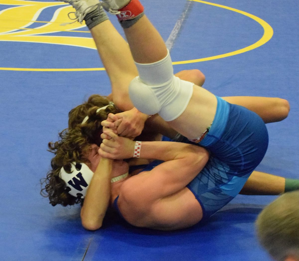 keesee_01's tweet photo. This weekend, I wrestled at @GeorgeMasonU for the Super 32 Early Entry tournament🏟️

Ended up going 3-2 for the day, getting some good pics and lots of great preseason work in‼️🙏

@GoBuilderSports @randolphcollege #super32earlyentry #wrestling #blessed https://t.co/AtMOvwEiEh