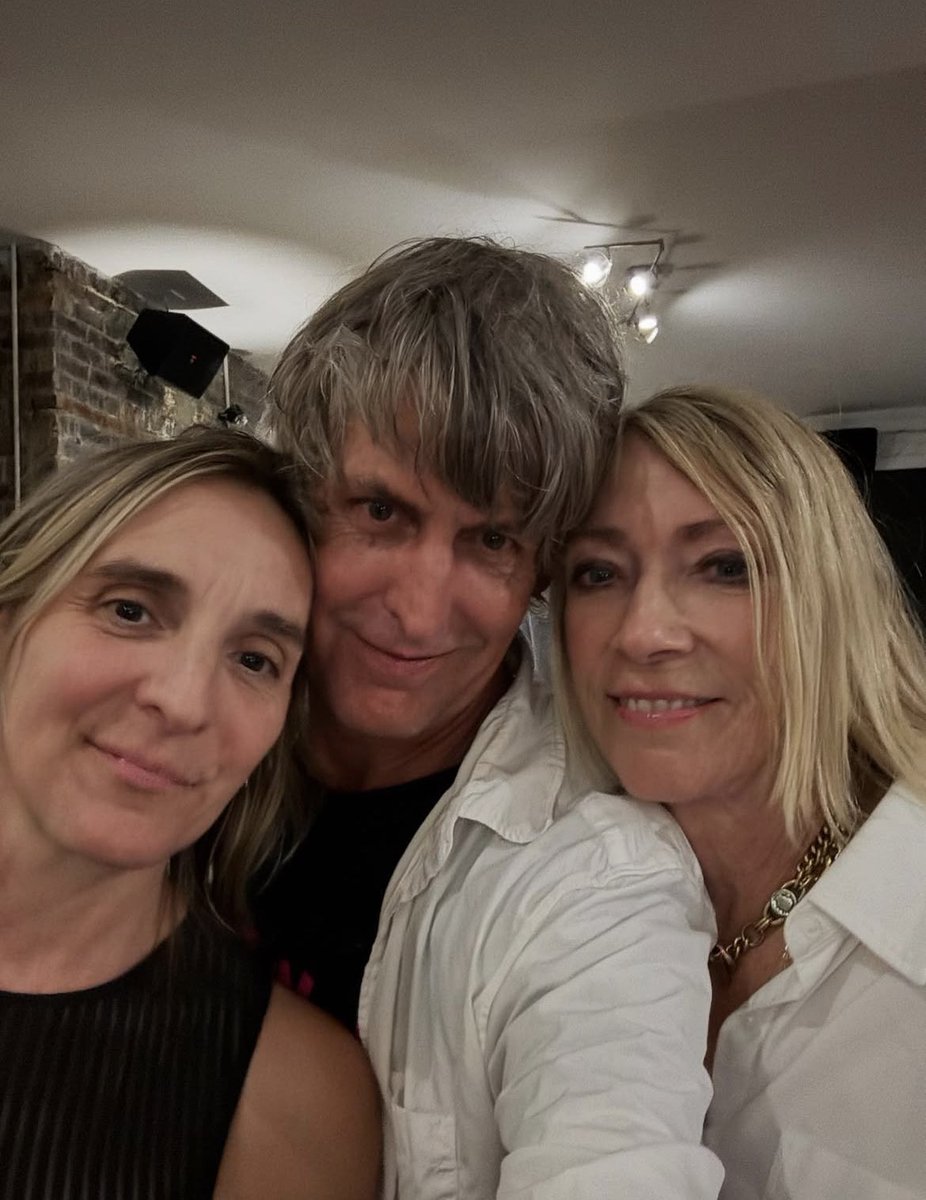 pavement archive tweet media