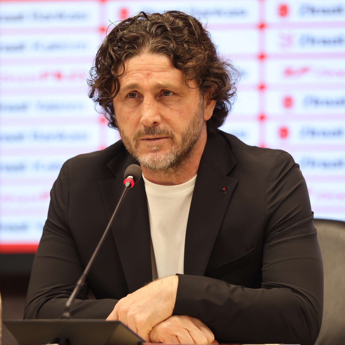 Trabzonspor teknik direktörü Fatih Tekke: "Bu ülkede futbol oynanmıyor."