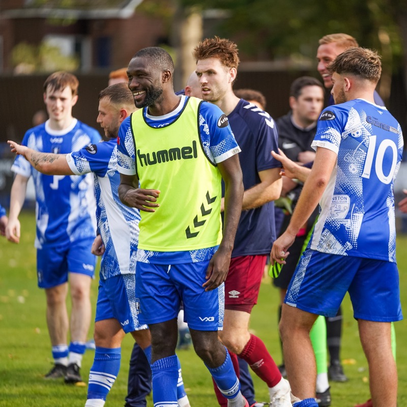 DunstonUTSFC's tweet photo. The smiles say it all. 😁💫

📸 Eric Murphy | #WeAreDUTS 💙