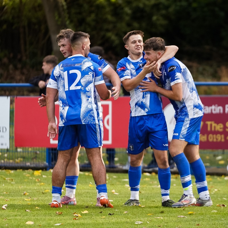 DunstonUTSFC's tweet photo. The smiles say it all. 😁💫

📸 Eric Murphy | #WeAreDUTS 💙