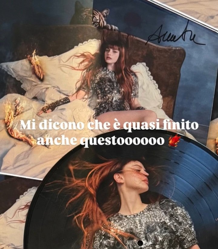 Angfabb80808's tweet image. Felicissima per te Nali 
#annalisa #vinile #maiosonofuoco
