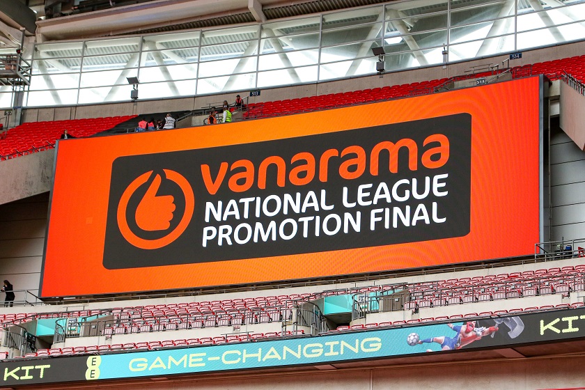 <a href="/TheVanaramaNL/">#killrecky</a> Play-Off Final

<a href="/OfficialOAFC/">Oldham Athletic</a> v <a href="/SUFCRootsHall/">Southend United FC</a>

4 pages (329 images) of match day photography

flic.kr/s/aHBqjCu4rn 

Includes flags, supporters &amp; post match celebrations 

#NationalLeague #OldhamAthleticFC #SouthendUnitedFC #NonLeague #PlayOffs #backtotheEFL