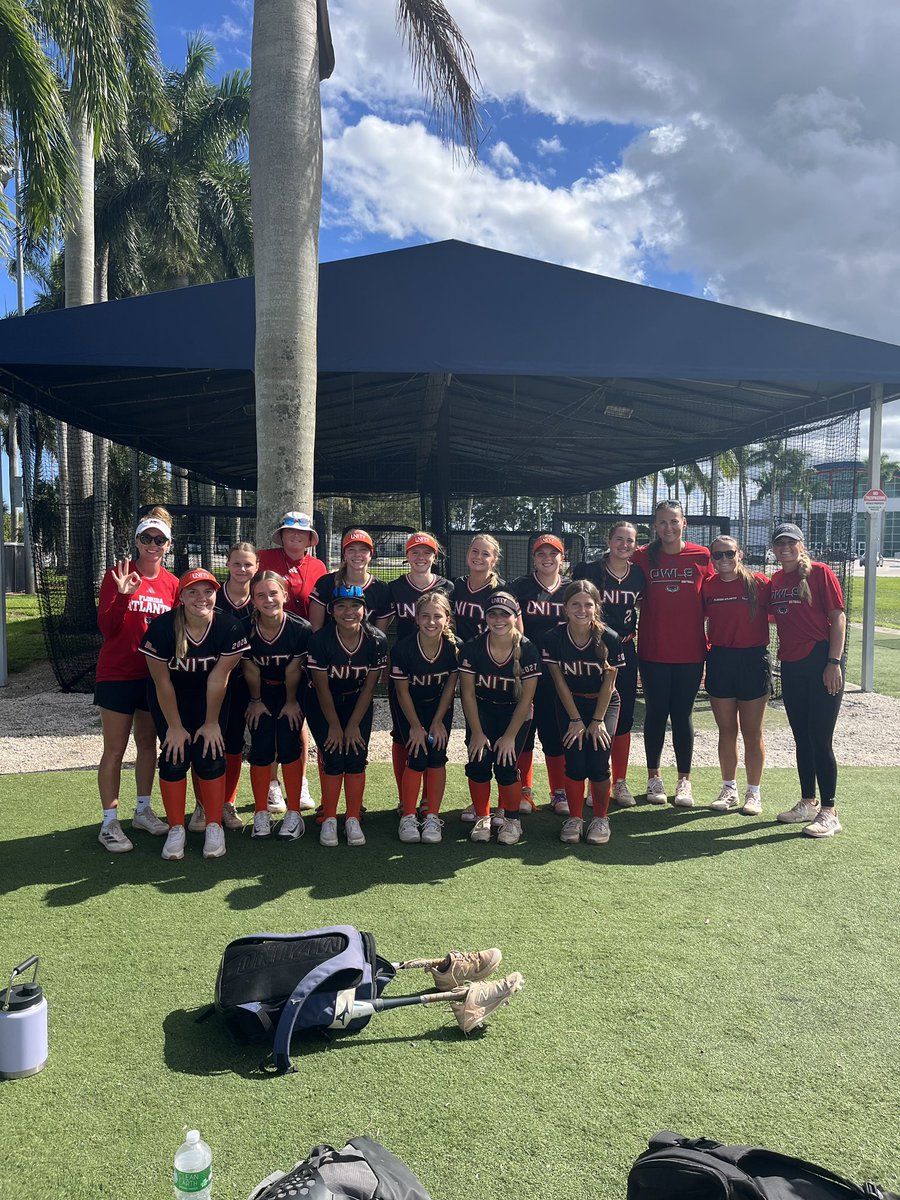 putt_caroline's tweet photo. Thank you @FAUSoftball for inviting my team to your camp! I had so much fun and loved everything we did. Thank you to all of the coaches who made camp so great! I learned so much. https://t.co/qXmnZnTJIX