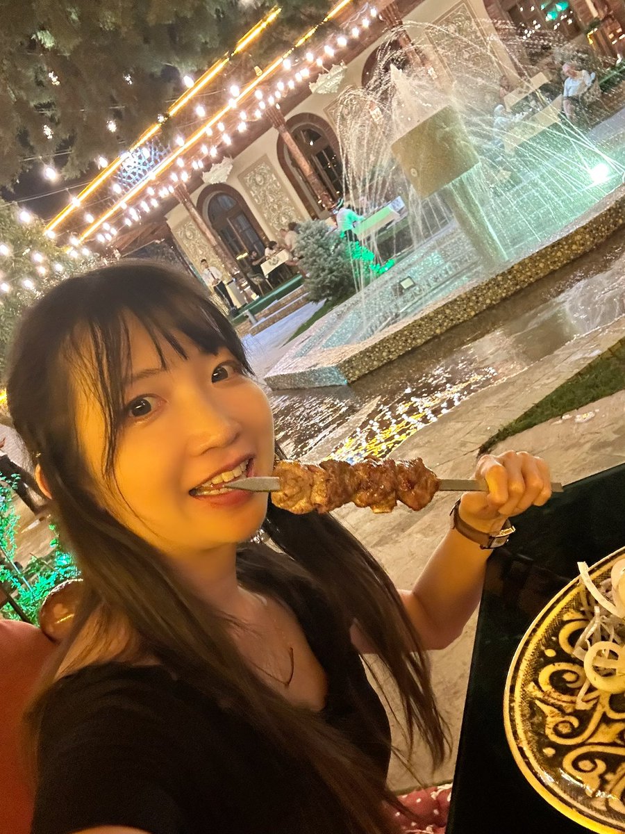 ym417373's tweet photo. 念願のウズベキスタンにやって来ました❣️
こんな美しい場所があるなんて😍食事も日本人の口に合うし素敵な国です🌟
撮影依頼いただいている皆さんありがとうございます🥰帰って来たら開催します🎵 https://t.co/IxBovZdRu0