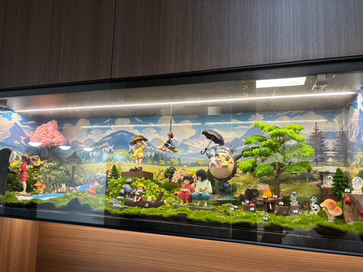 宮崎駿の王国の展示ケース😍