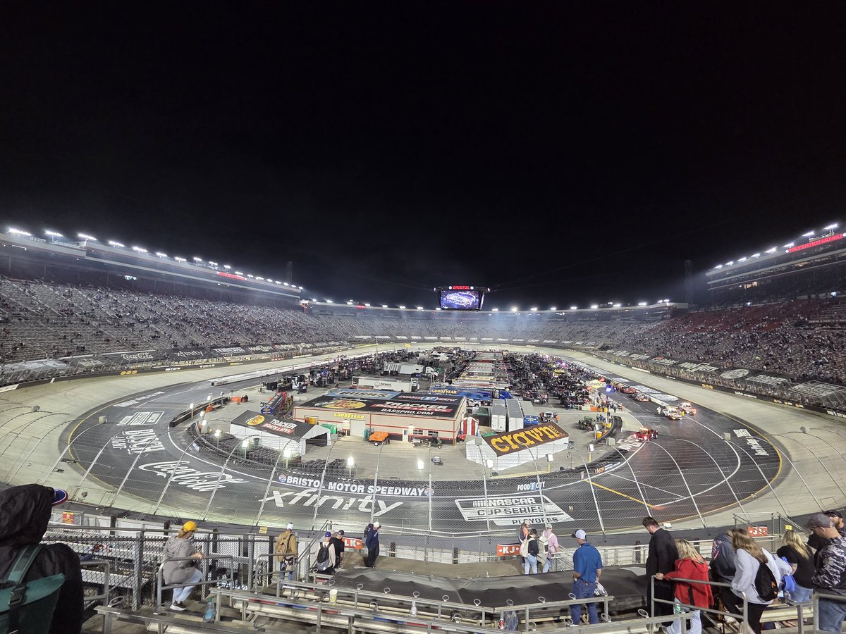 ConnorShong's tweet photo. First trip to Bristol was a success! Grateful to see this track in person, had a great time with some friends and family. All of the races were phenomenal. Couldn't have asked for a better weekend. #nascar #BristolNightRace https://t.co/lwohO9Tuk5