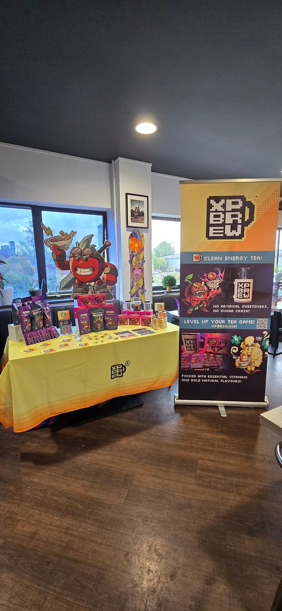 XPBrewHQ's tweet photo. A huge thank you to all the creators we met at @CreatorMeetups yesterday, we were blown away by the response to our energy tea, and all the orders we had! https://t.co/16Ur2PDLJN