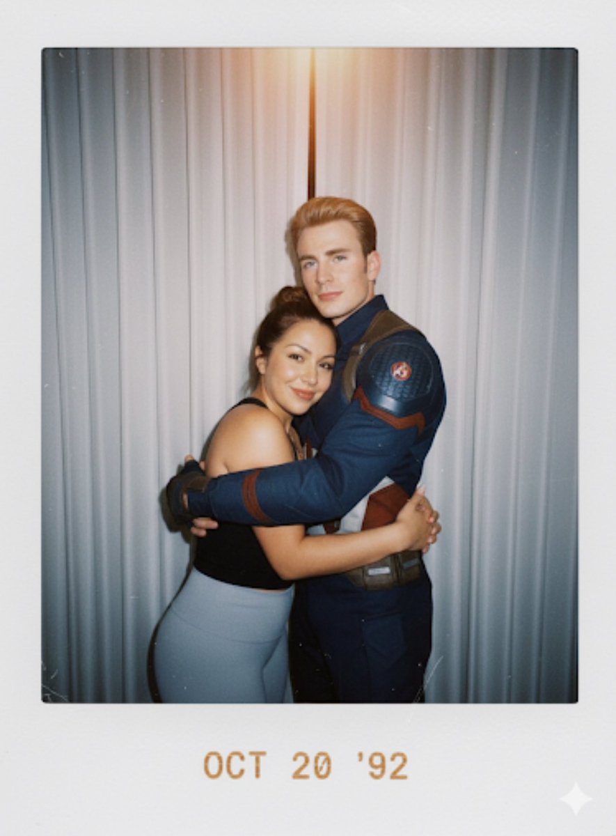 tiny_424's tweet image. lol! captain aby….america  💙❤️