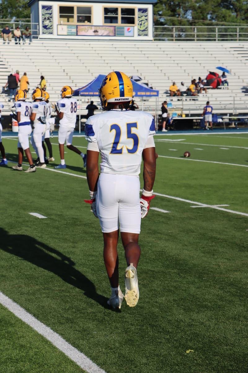 Brytyavis (@brytyavisdear7) on Twitter photo Stats thru week 3
26 tackles/8 Asst
4sacks
1 safety
2pbu
11 tackles for loss
๐บ๐๐ผ <a href="/MacCorleone74/">Rion (Ree-un) Young</a> <a href="/Coach_Owens5/">Radarius Owens (Coach ๐
พ๏ธ)</a> 
Hudl link: hudl.com/v/2Sfjme Stats thru week 3
26 tackles/8 Asst
4sacks
1 safety
2pbu
11 tackles for loss
๐บ๐๐ผ <a href="/MacCorleone74/">Rion (Ree-un) Young</a> <a href="/Coach_Owens5/">Radarius Owens (Coach ๐
พ๏ธ)</a> 
Hudl link: hudl.com/v/2Sfjme