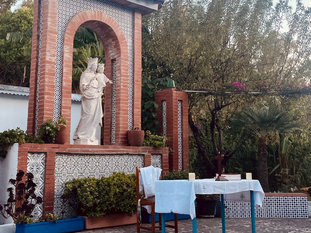 🔴 CONVIVENCIAS || ¡Nuevos comienzos, sueños y objetivos!

Tras un fin de semana de programación, ¡el CJ Adelante está casi listo para empezar con muchas ganas e ilusión! 🌟

¡Ya mismo estamos de vuelta!🙌🏻 ¿¿Listos para empezar con nosotros??🤩

#salesianos <a href="/SalesianosSTRD/">Salesianos Trinidad - Sevilla</a>