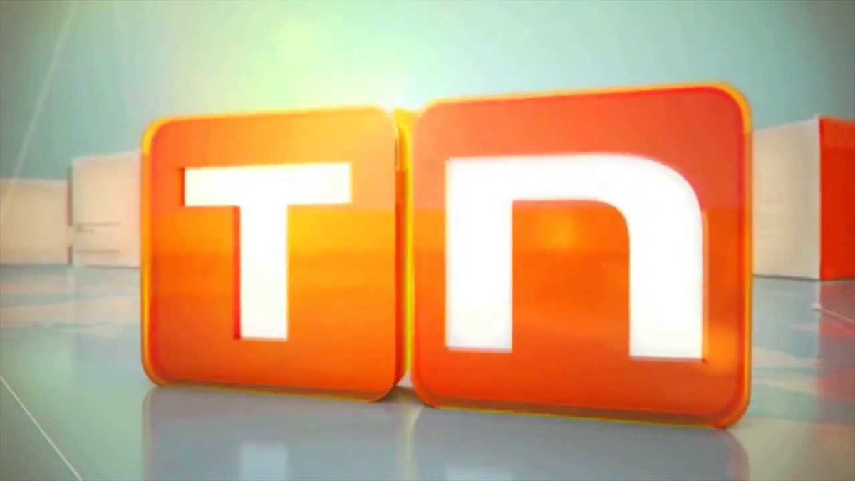 Virgili7's tweet photo. Just ara, al TN vespre, de TV3 @som3cat: "treure's la vida", en lloc de ‘llevar-se la vida’ (amb el significat de ‘suïcidar-se’).

Què vol dir "treure's la vida"?. Que se la trauen de la butxaca? https://t.co/t4ri8MUCsu