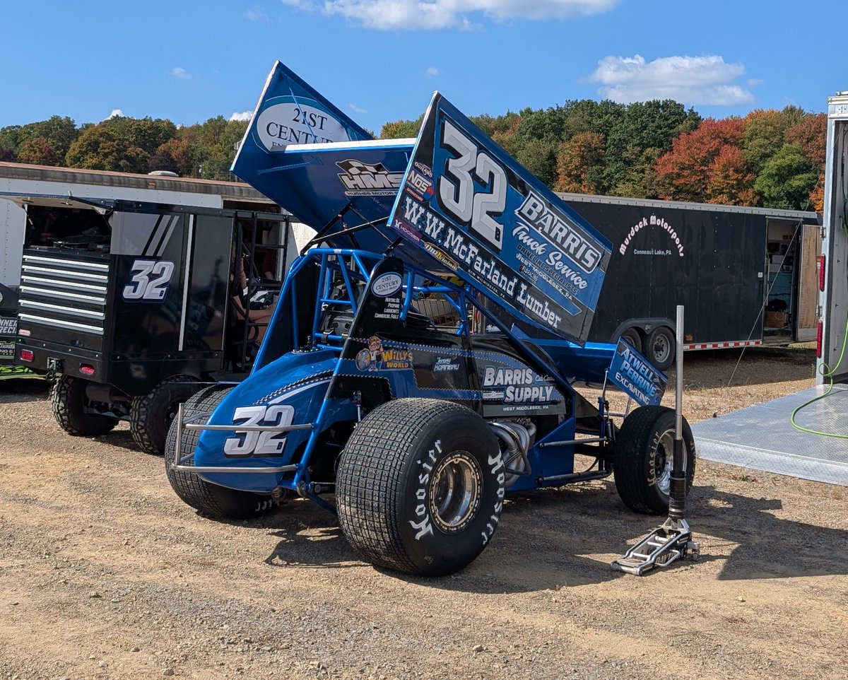 mikevleone's tweet photo. .@KornbauRacing27 is back in the Barris #32B tonight at Knox with @FASTseries https://t.co/HSannmJ8E4