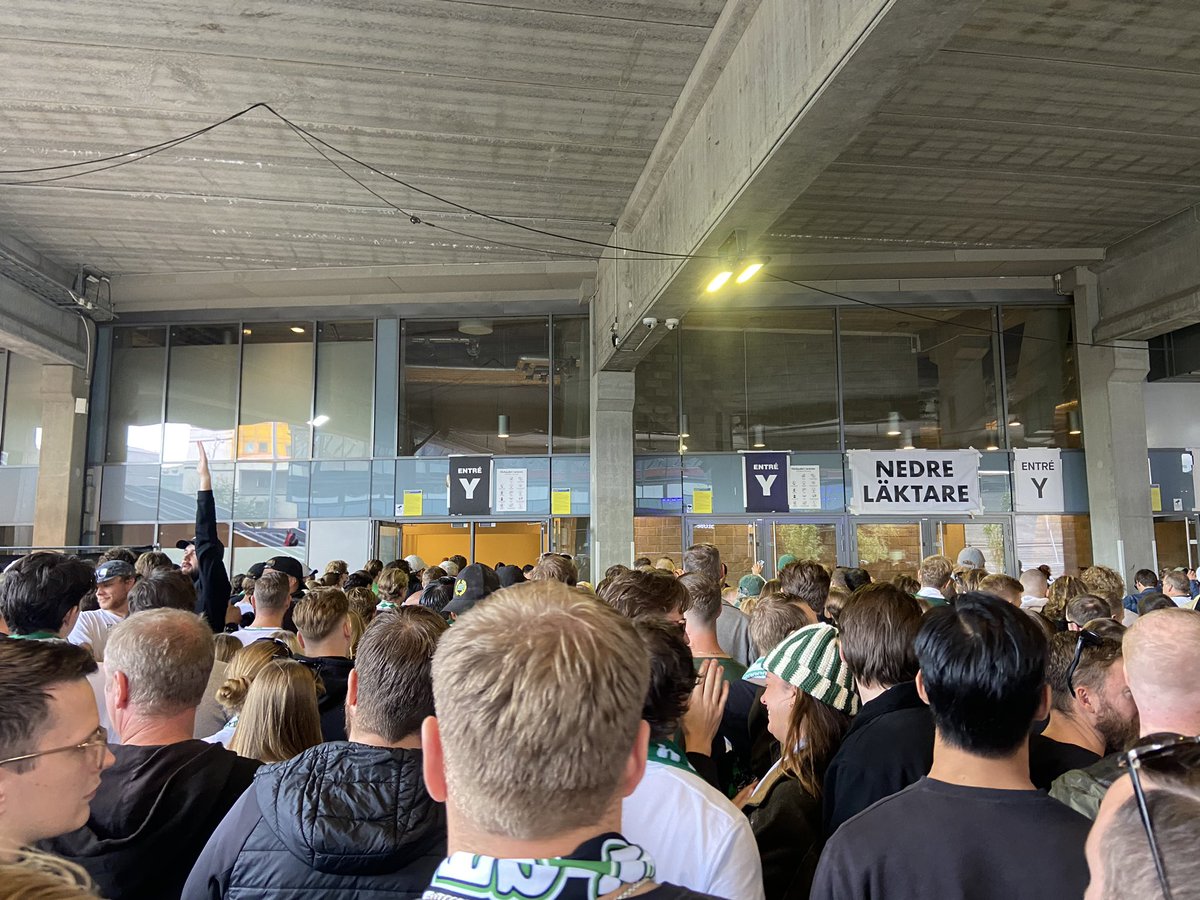 davidpavift's tweet photo. Tele2 / 3Arena 14/9-2025
djurgårdens if - Hammarby IF 
3-3
Allsvenskan 
#groundhopping #hammarbyif https://t.co/MrT6SWZoV9