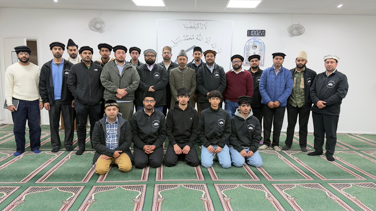Day 05 Update – 

A jam-packed day! Khuddam visited the Jama’at Offices and had a session with Naseer Qamar Sahib, who graciously gave a tour of departments including Waqf-e-Nau, IT, Al-Hakam and more. 

A truly inspiring glimpse into the work of the Jama’at. #MuslimYouthUSA