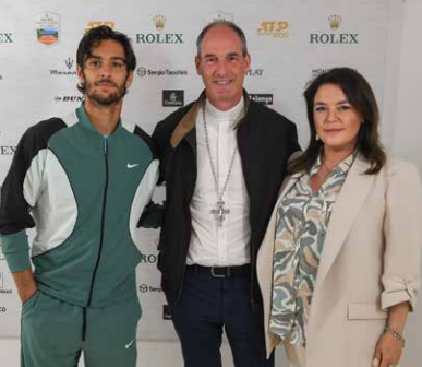 SilverFox2a's tweet image. Pour la postérité #CardinalBlingBling #TennisLaMalice