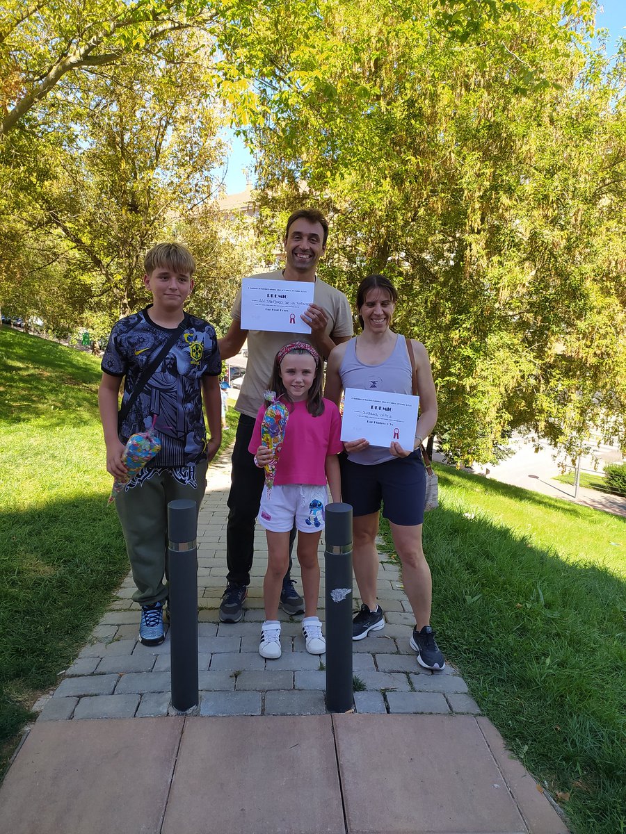 GANADORES "I Competición de Subida a la Gran Rampa  Alpe d'Cubez" #BarrioElCubo gracias al New Four Roses y a Platero y yo por los premios para los ganadores.