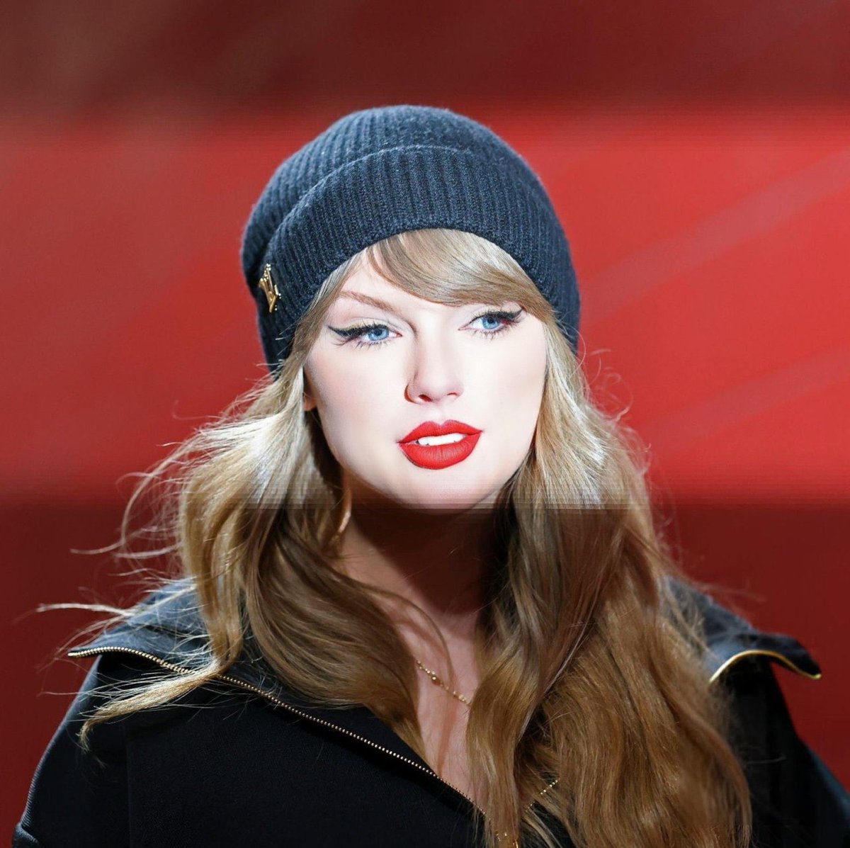 no she is actually the prettiest woman ever