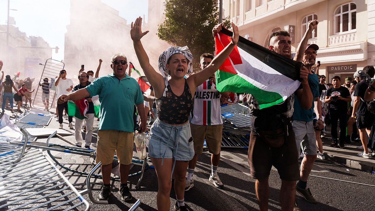 🇪🇸🇮🇱🇵🇸 | Los alborotadores pro-palestinos son, paradójicamente, un gran aliado de Israel en Occidente. 

A primera vista, podría parecer que las protestas pro-palestinas en Europa y Estados Unidos erosionan la imagen internacional de Israel. Sin embargo, la realidad es casi