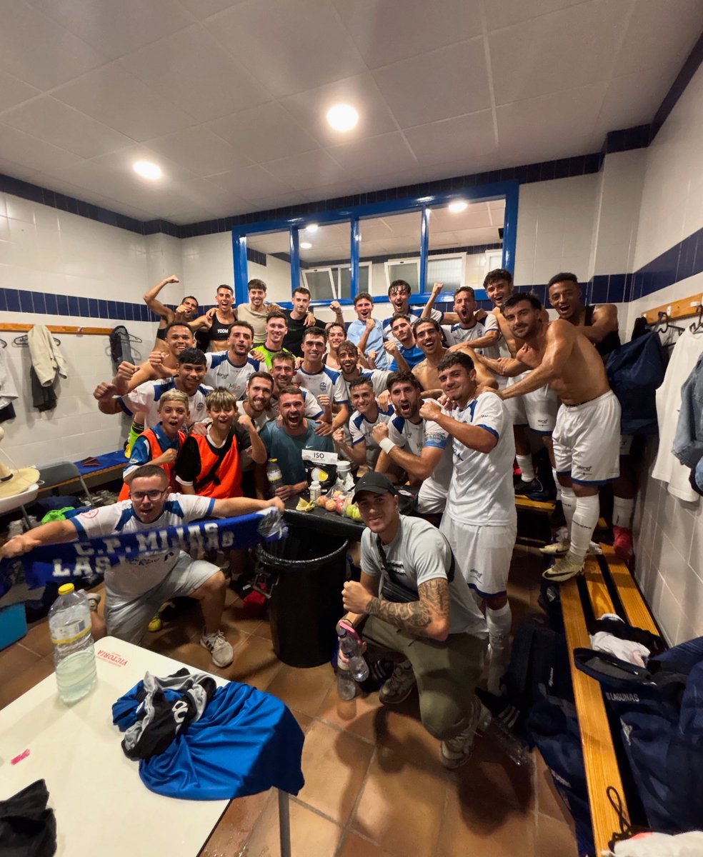 Este equipo sabe sufrir y sabe ganar 🔥🔥🔥

¡VAMOOOSSSSSSS! ➕3️⃣

#JuntosCrecemos #VamosLagunas 🤍💙
