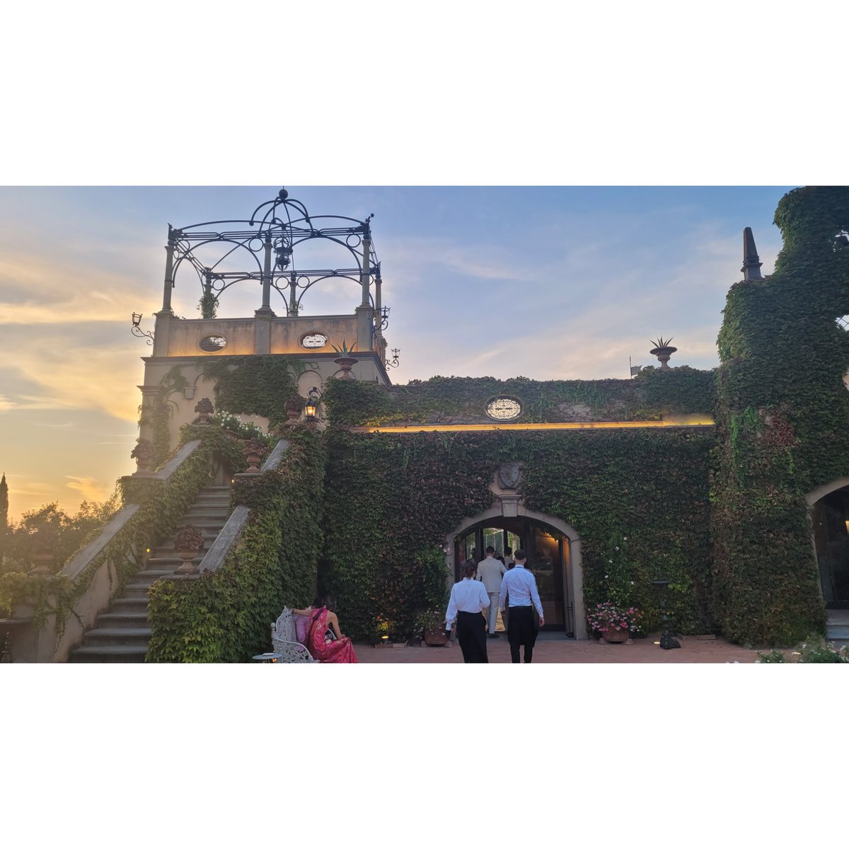Juki_W's tweet image. Jess &amp;amp; James 23/08/2025 
Tenuta Corbinaia, Italy 🤍🇮🇹

Julaayy.blogspot.com/2025/09/jess-a…

#blog #blogger #fblog #fblogger #liverpoolblog #liverpoolblogger #wedding #familywedding #italy #italia #empoli #tuscany #florence #tenutacorbinaia #holiday #travels #italianwedding #tuscanwedding