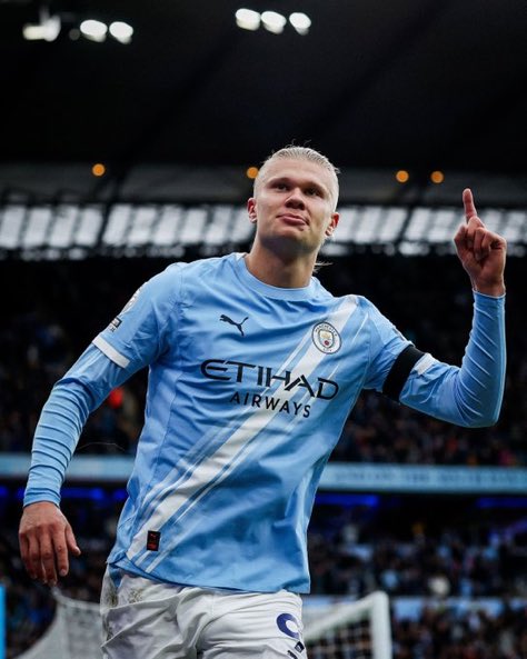 tfmcfc's tweet image. The fact that madrid,barca,bayern,Liverpool,chelsea could’ve signed him but he still chose us. Forever grateful 🫶