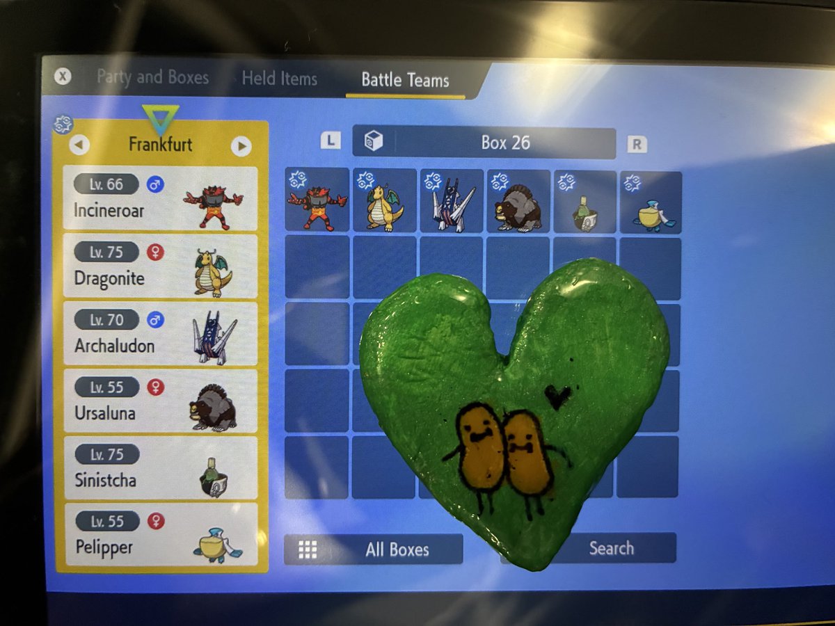 70/742 in Frankfurt! My season starts with a day 2. I have many people to thank starting from my gf to my friends that always support. Special mentions to <a href="/mattia_vinti/">Mattia Vinti</a>, my friends that changed my Pelipper’s spread at midnight and <a href="/azubbang/">azubbang || azumarill's strongest soldier</a> for the king advices. #vgc